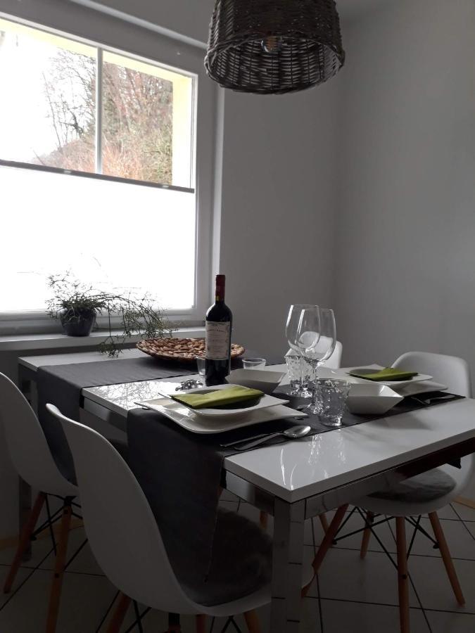 Apartement Am Waldrand Bad Wildbad Exterior foto