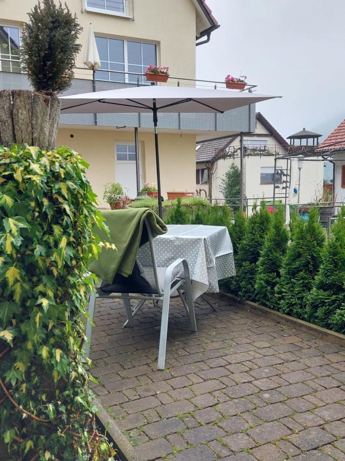 Apartement Am Waldrand Bad Wildbad Exterior foto