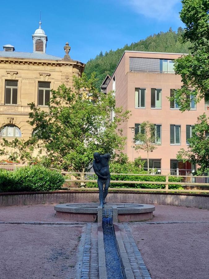 Apartement Am Waldrand Bad Wildbad Exterior foto